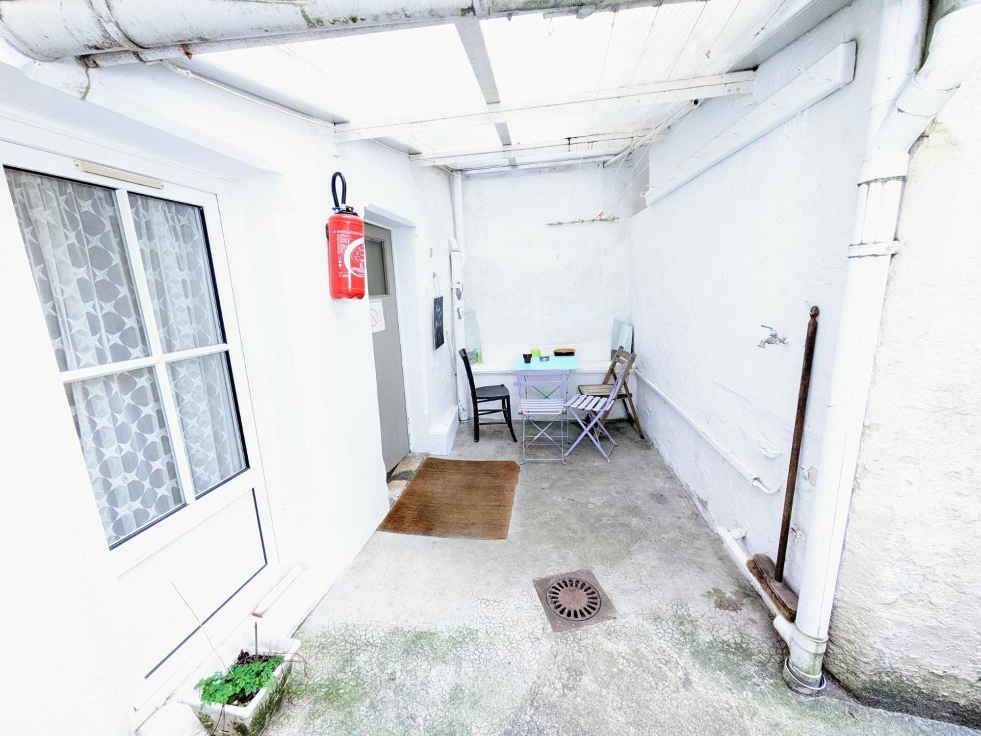 Chambres Poitiers Centre Ville - Salle De Bain, Refrigerateur, Tv Et Machine A Cafe Privatifs - Cuisine Commune - Terrasse - Hotel De Ville A 200M ภายนอก รูปภาพ